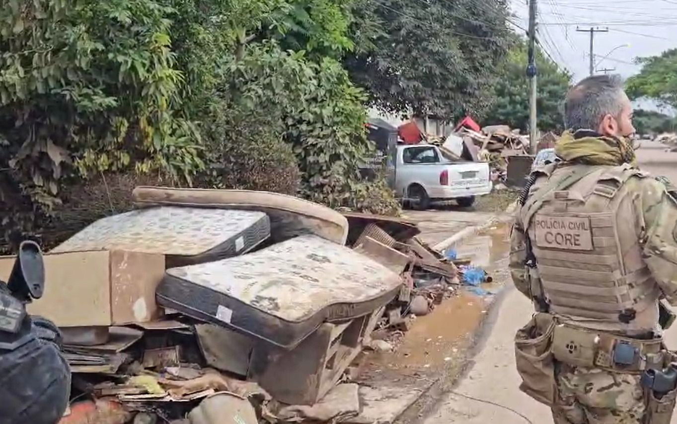 Policiais mineiros atuam em cenário de destruição no RS