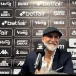 Álvaro Pacheco destaca estreia no Vasco em clássico: ‘Grande batismo’
