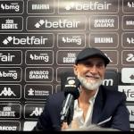 Álvaro Pacheco destaca estreia no Vasco em clássico: ‘Grande batismo’
