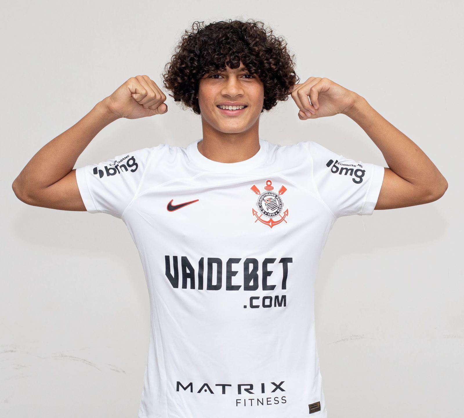Jovem do Corinthians supera traumas e é convocado pela Seleção Sub-15