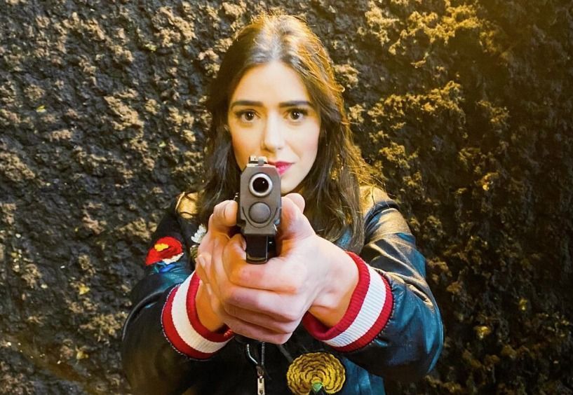 Oposição na ALMG reage à deputada bolsonarista que prometeu 'acabar com a esquerda'