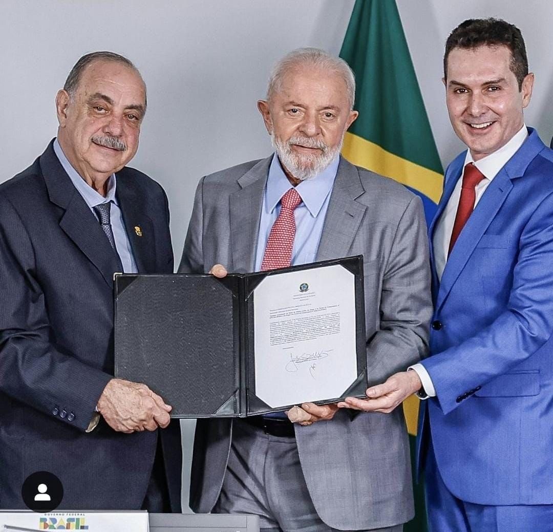 Pré-candidato à PBH, Fuad encontra com Lula e assina convênio para obras de chuvas
