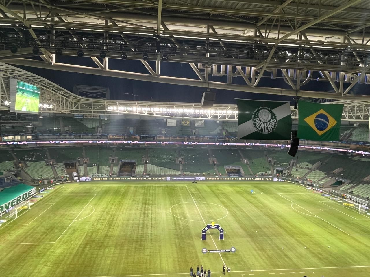 Palmeiras x Bragantino: veja escalações para jogo no Brasileirão; Dudu fica no banco
