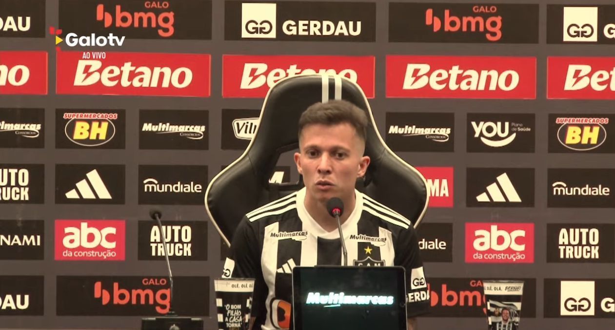 Bernard explica por que não usou 'número de Ronaldinho' no Atlético