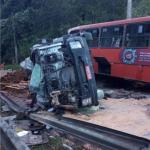 Trânsito é normalizado na MG-30 nove horas após acidente que deixou 12 feridos na Grande BH