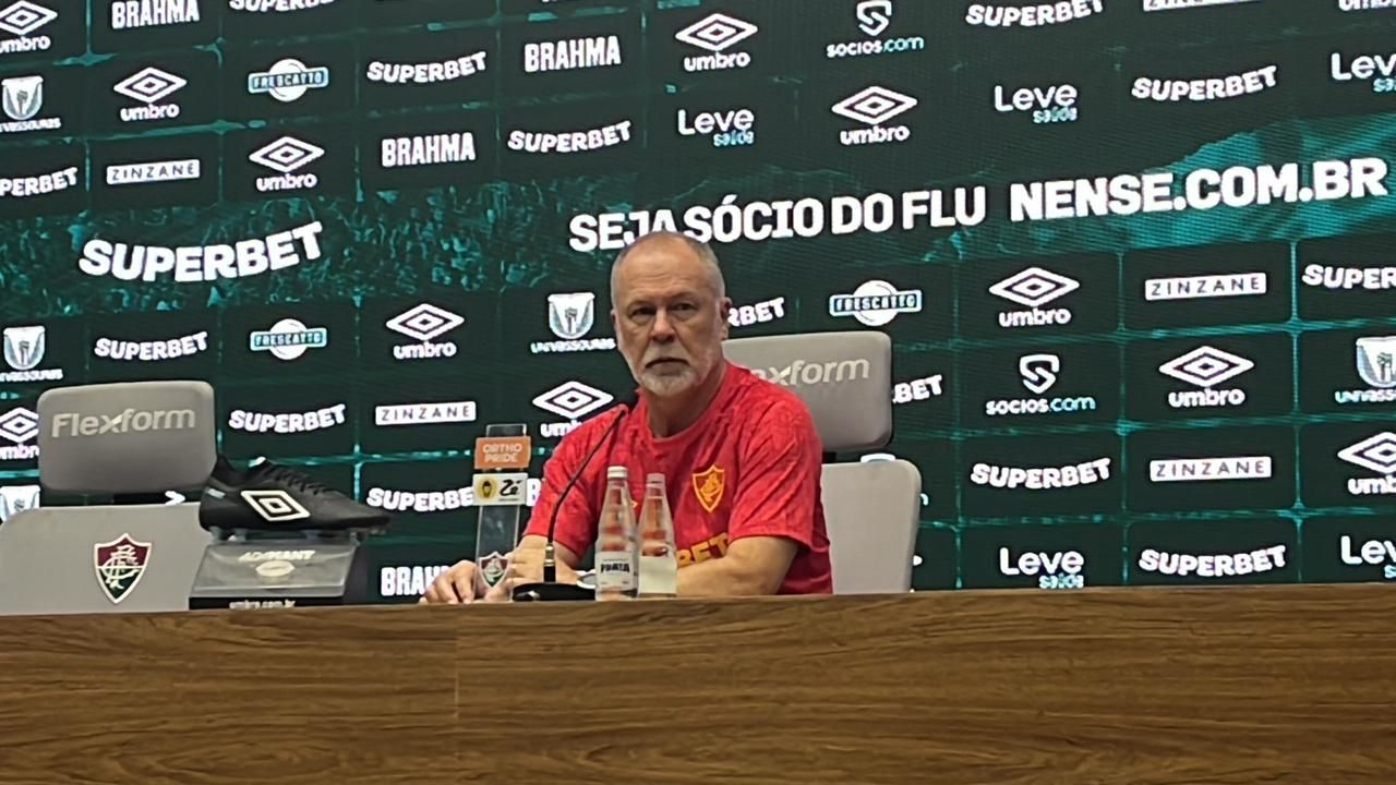 Apresentado no Fluminense, Mano Menezes avalia legado do Diniz: 'Muita coisa boa'