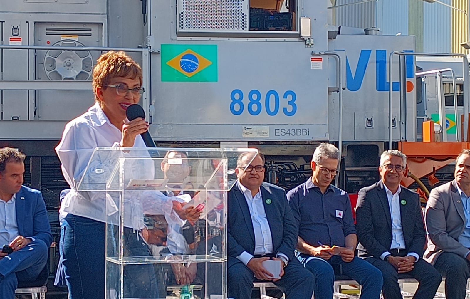 Marília Campos cobra expansão de transporte de passageiros por trens e governo Lula diz que há estudos em curso