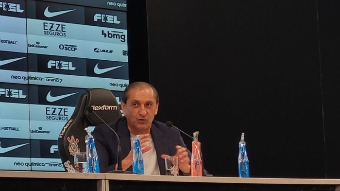 Ramón Díaz, técnico do Corinthians