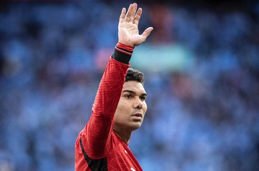 Falta de propostas pode manter Casemiro no Manchester United, diz jornal
