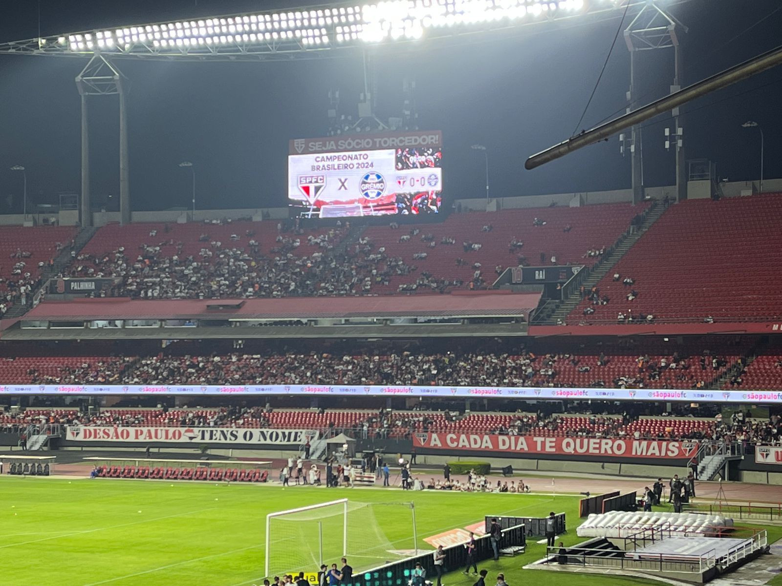 São Paulo x Grêmio: escalações estão definidas para jogo no Brasileirão