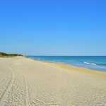 Ranking internacional classifica cinco praias brasileiras entre as 10 melhores do mundo