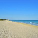 Ranking internacional classifica cinco praias brasileiras entre as 10 melhores do mundo