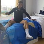 Cama anti-sexo em Paris 2024? Atleta faz 'teste' e viraliza
