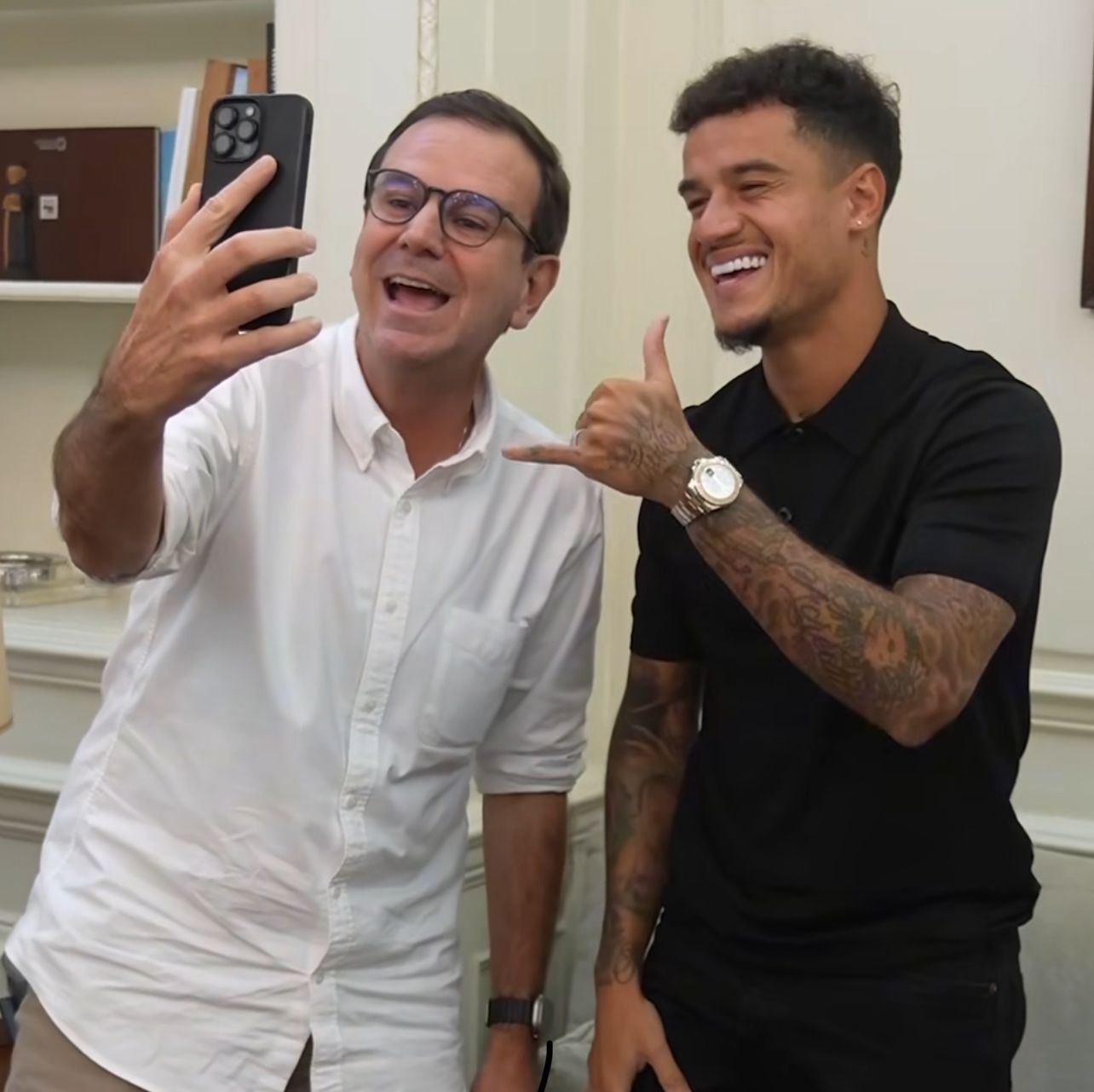 Philippe Coutinho, do Vasco, faz surpresa para prefeito do Rio de Janeiro