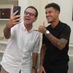 Philippe Coutinho, do Vasco, faz surpresa para prefeito do Rio de Janeiro