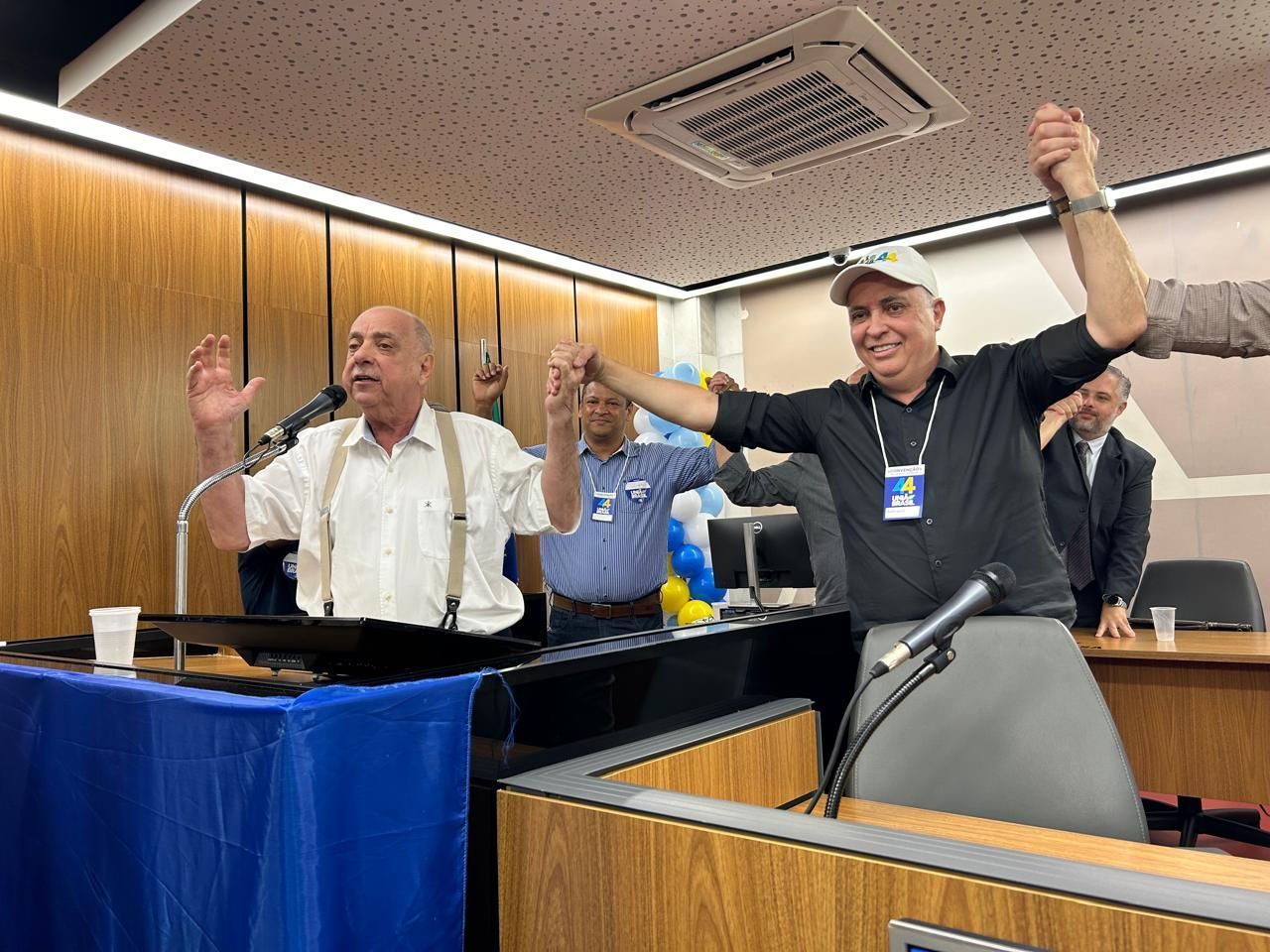 Álvaro Damião é oficializado como vice na chapa de Fuad Noman