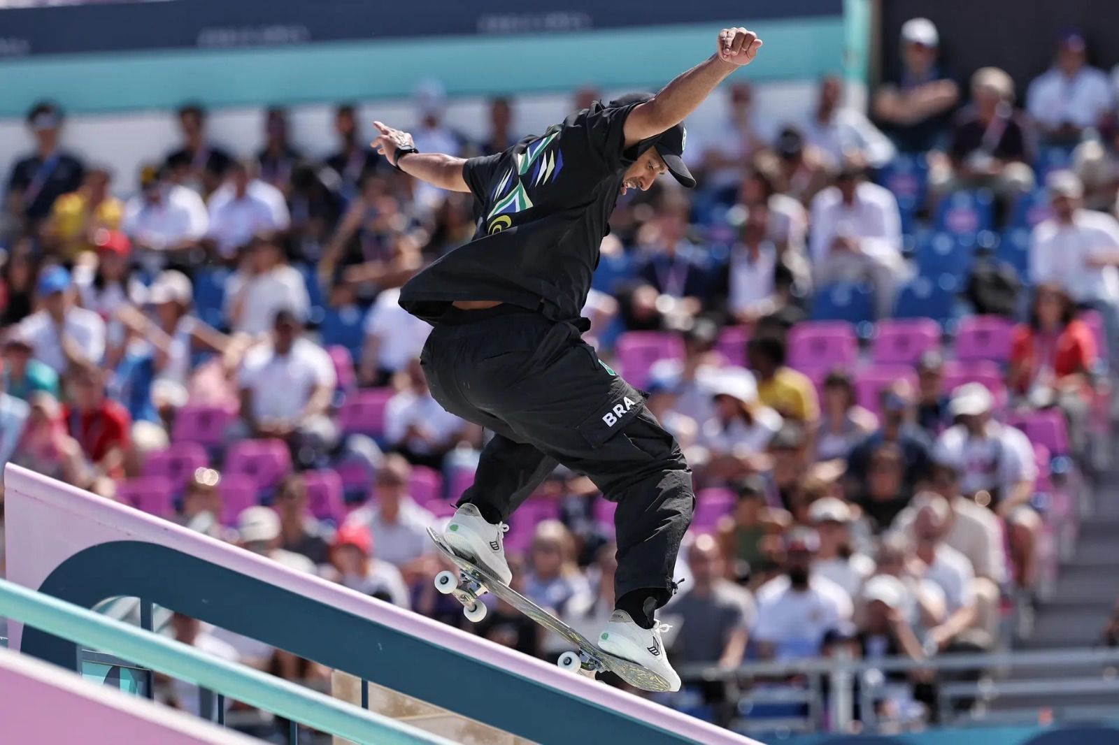 Kelvin Hoefler valoriza disputa em Paris e coloca em dúvida presença em Los Angeles