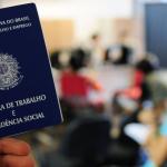 Brasil encerra 2024 com a criação de 1,7 milhão de empregos formais, aponta Caged