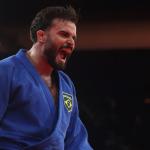 Paris 2024: Rafael Macedo vence no Judô, avança às quartas e entra na 'zona de medalha'