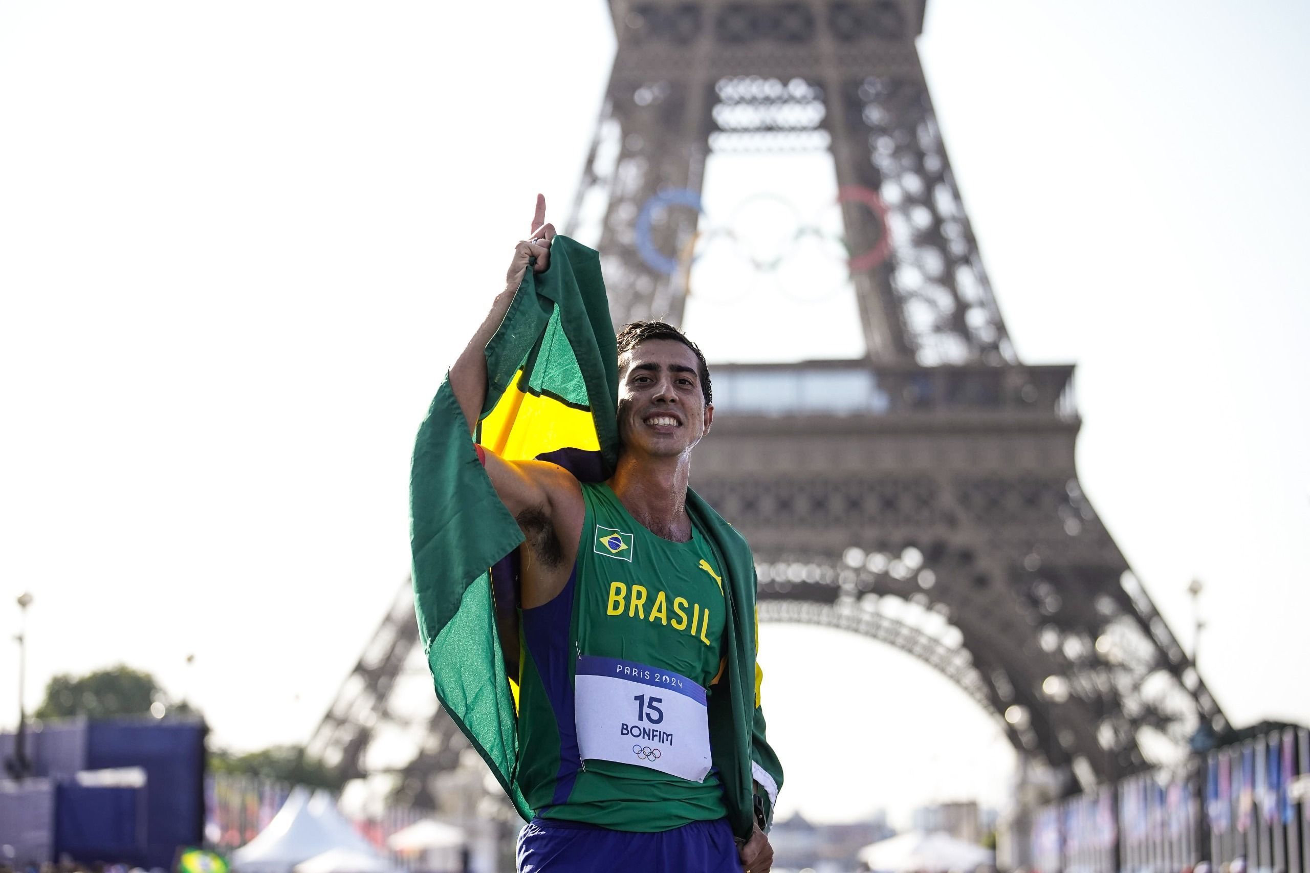 Como Caio Bonfim reagiu à histórica medalha de prata nos Jogos Olímpicos de Paris