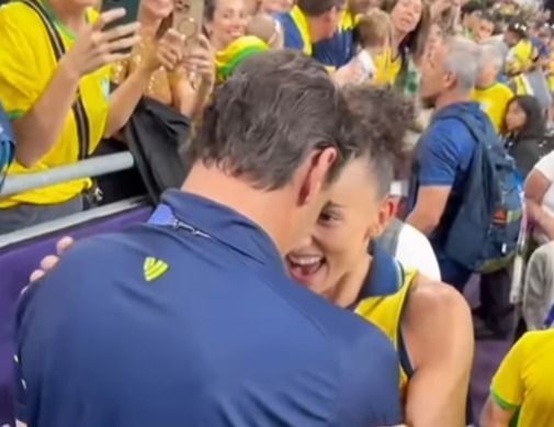 Estrelas do vôlei brasileiro se emocionam e celebram classificação na Olimpíada