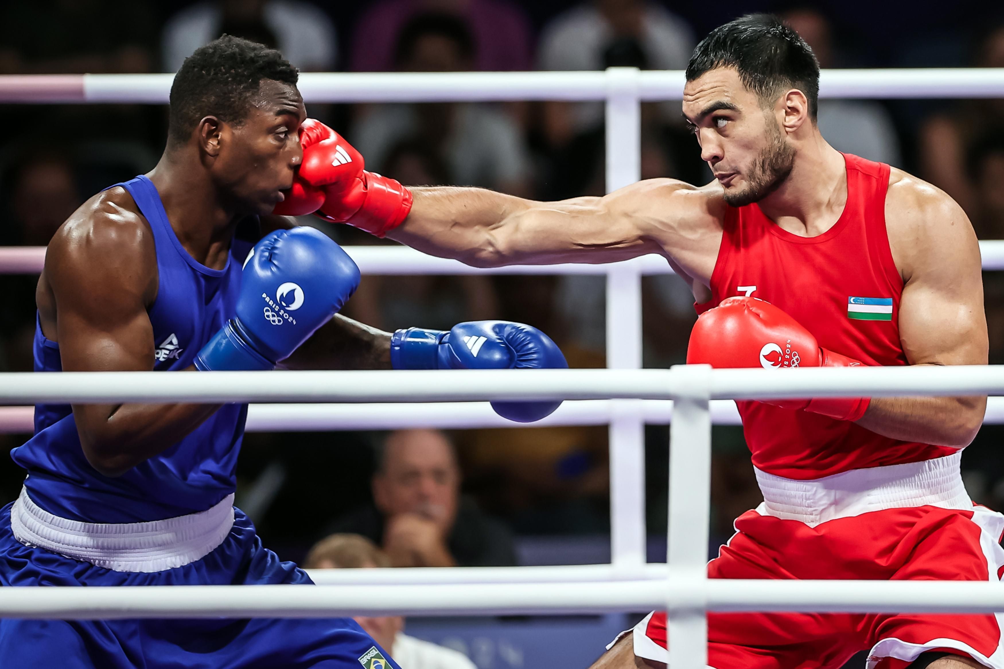 Com apenas bronze 'amargo', boxe brasileiro tem campanha frustrante em Paris