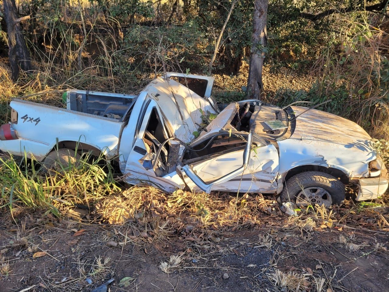 Acidente grave na BR-365 deixa duas pessoas mortas no interior de MG