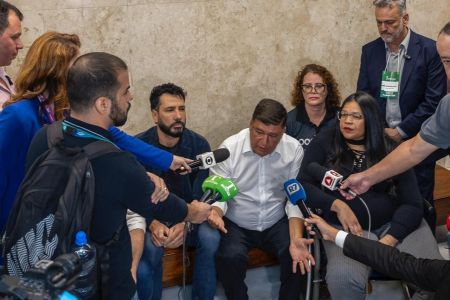 Fred Aisc, Carlos Viana, Nely Aquino e Renata Rosa no dia da convenção.jpeg