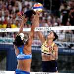 Paris 2024: Ana Patrícia e Duda batem japonesas e avançam às quartas do vôlei de praia