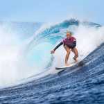 Paris 2024: Tatiana Weston-Webb aproveita falha de rival, vence e vai à final no surfe