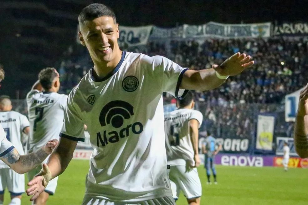 LDU recusa proposta do Corinthians por Alex Arce