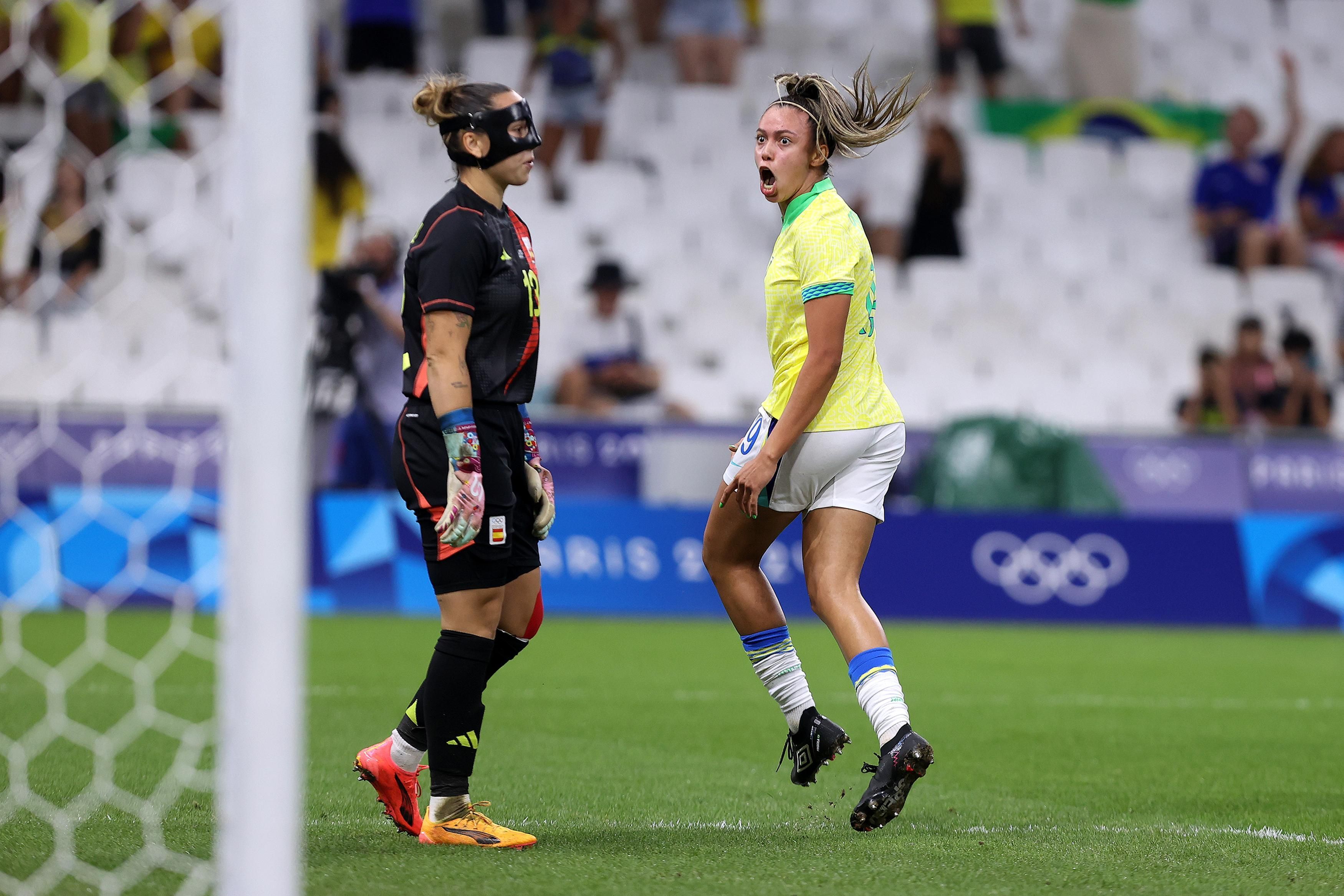 Brasil vence Espanha e buscará ouro inédito no Futebol Feminino diante dos EUA