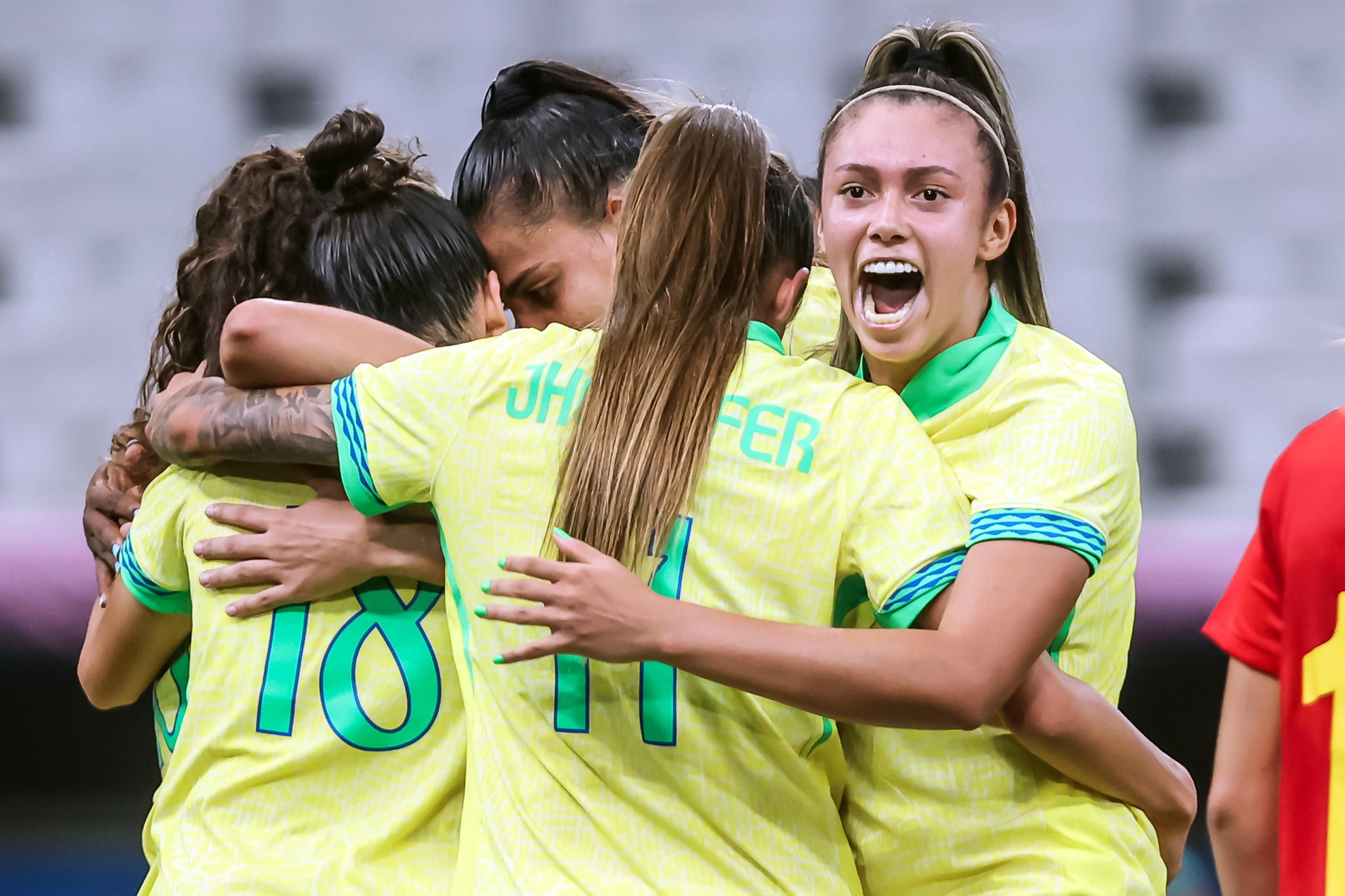 Brasil busca ouro inédito na Olimpíada em jogo contra algoz no Futebol Feminino