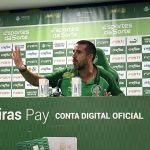 Auxiliar de Abel detona Daronco e VAR após Palmeiras x Flamengo