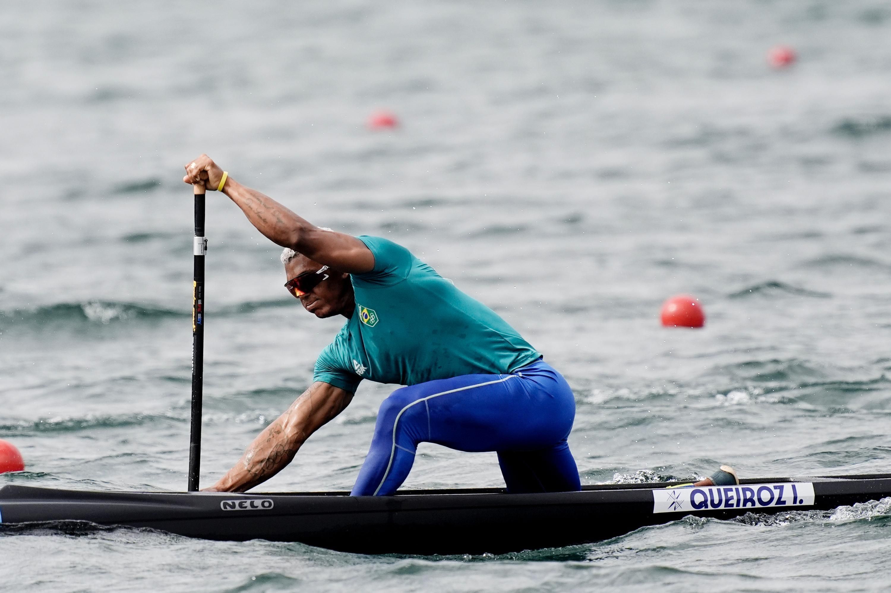 Saiba quanto Isaquias Queiroz receberá pela medalha de prata em Paris 2024