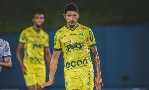 Yuri Lima em campo pelo Mirassol