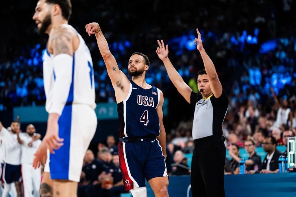 Paris 2024: Dream Team confirma favoritismo, bate França e conquista o ouro no basquete