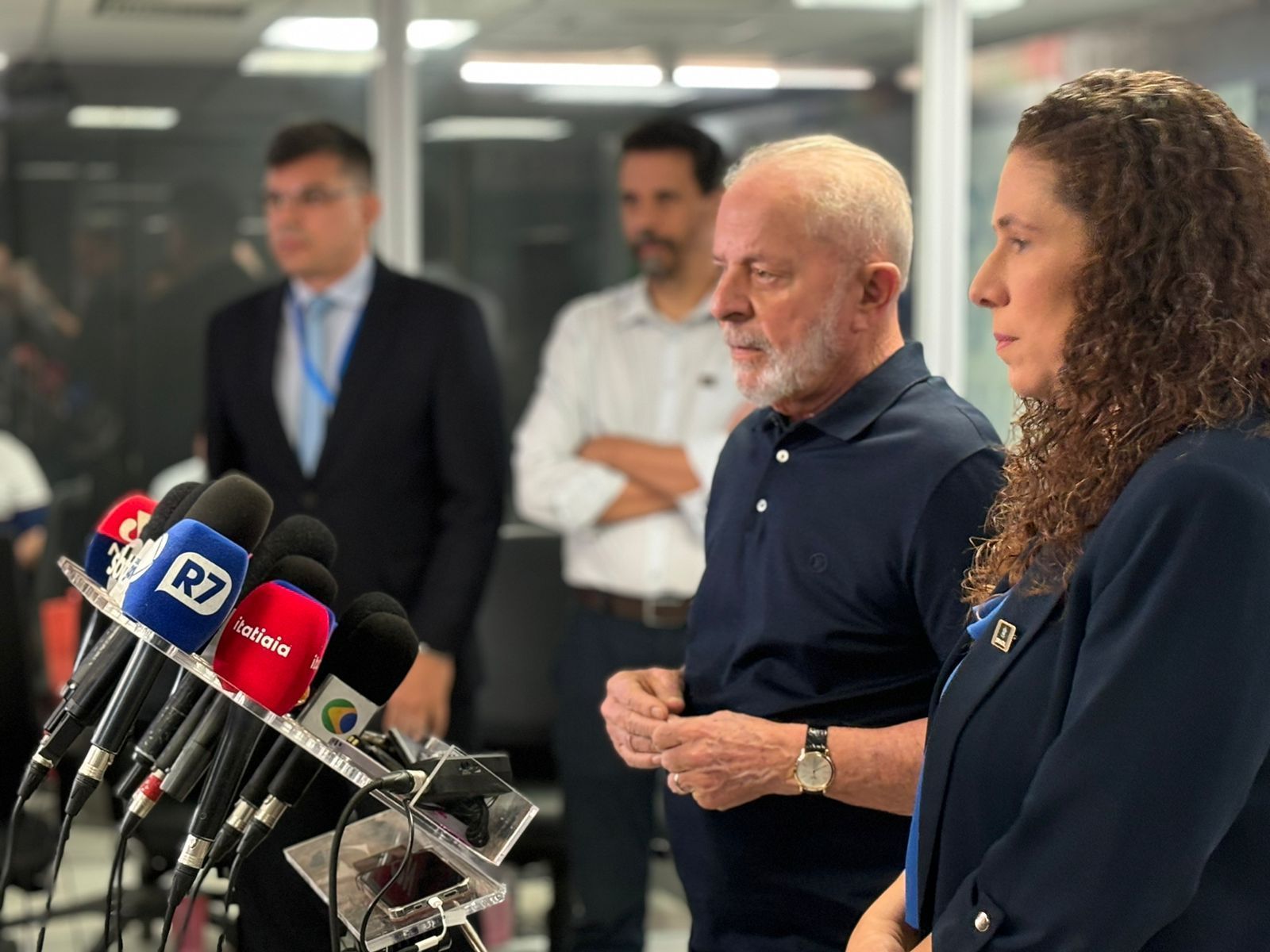 Lula visita sala de situação do CNU e diz que não houve vazamento das provas