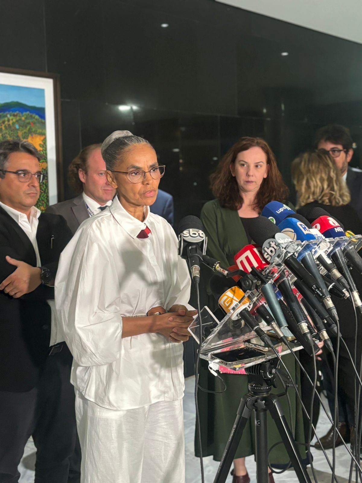 Marina Silva culpa mudanças climáticas pelo pior período de queimadas na Amazônia em 17 anos