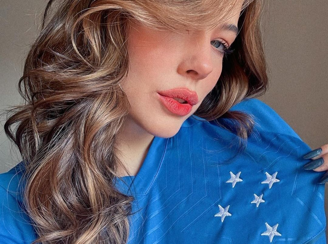 Ex-atriz da Globo comenta classificação do Cruzeiro pela Sul-Americana