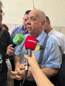 Fuad Noman almoça com taxistas.jpeg