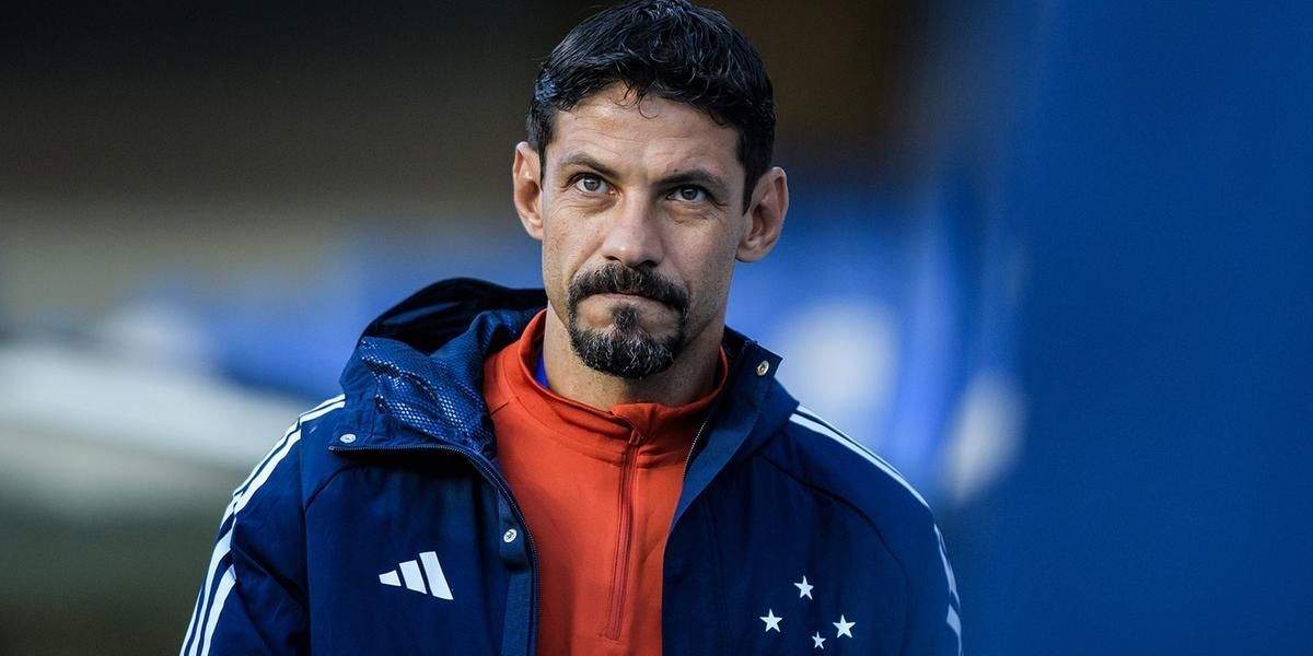 Auxiliar de Fernando Seabra deixa Cruzeiro após quatro meses: 'Novo desafio'