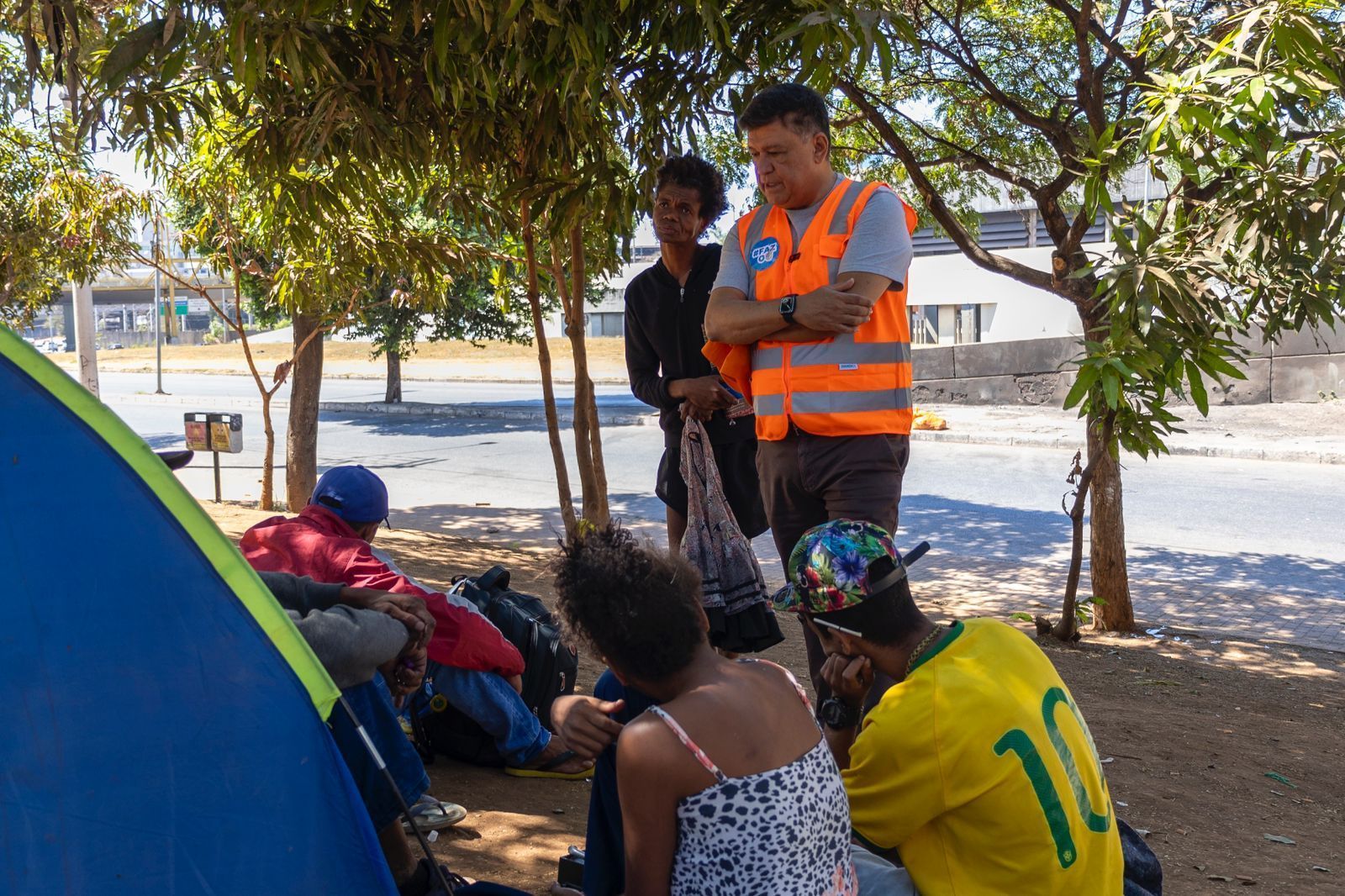 Carlos Viana volta a defender que moradores de rua de BH voltem para suas cidades: ‘de forma humana e eficaz’