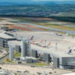 Após voo cancelado, FAB vai transportar deportados dos EUA de Manaus para BH