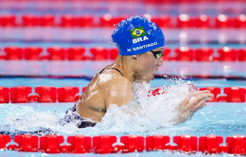 Carol Santiago conquista outra medalha e fecha participação na Paralimpíada de Paris