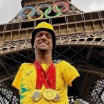 Gabrielzinho é tricampeão mundial de Natação Paralímpica