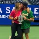 Sabalenka comemora título do US Open com beijo em empresário brasileiro; veja quem é