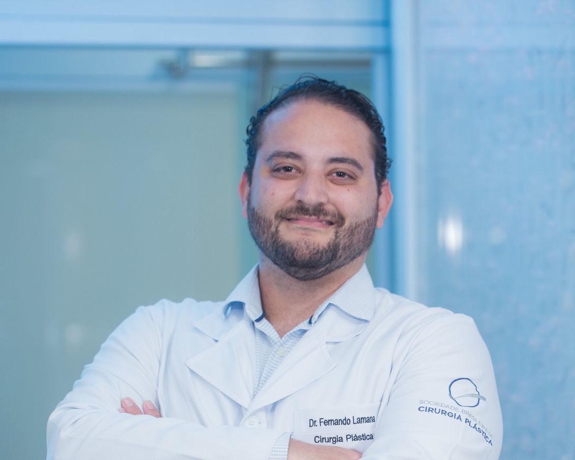 Entrevista: médico explica alta demanda por cirurgias plásticas