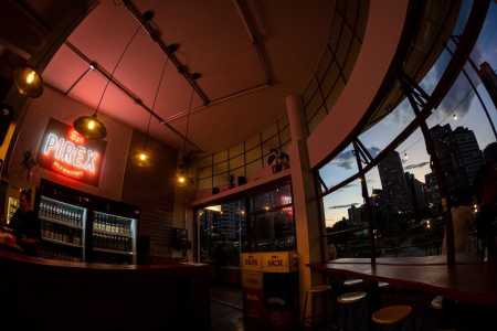 Bar Pirex