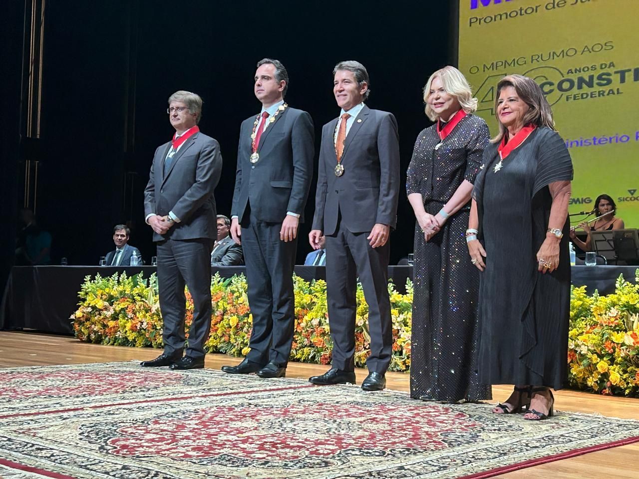 Rodrigo Pacheco recebe Grande Colar do Ministério Público de Minas Gerais em cerimônia de premiação